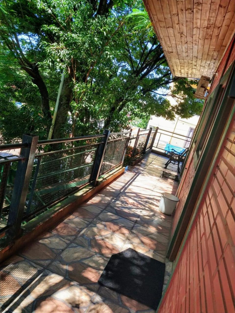 Alojamiento En Cataratas Daniel Oviedo Puerto Iguazu Ngoại thất bức ảnh